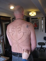 Tatoveringen tegnes